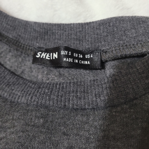 🌴 5/$13 NWOT Shein Sweatshirt Pullover - Picture 5 of 5